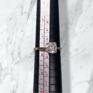 Vintage Art Deco | 18K Yellow Gold Diamond Ring